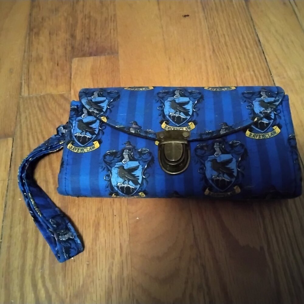 Handmade Harry Potter Ravenclaw wristlet new